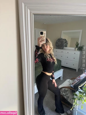 Hollie Rae [ hollie-rae ] - Easter titties 🥰🐣