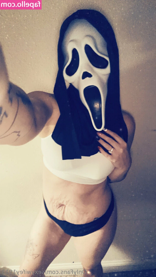 sexywifey1913 - You want more from daddy? let me know😈