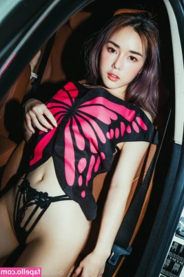 Kanlaya Sae-ngow [ kanlaya-sae-ngow ] - Want more or the set ?