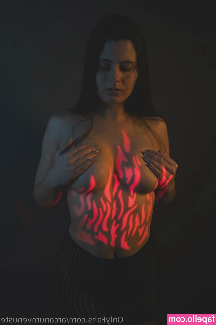 arcanumvenuste - someone please help me quit my normal job so i can be a full time