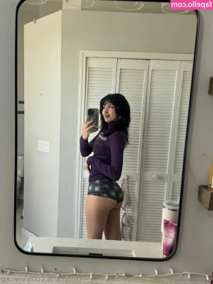 Emilybebe [ emilybebe-3 ] - Lunch date views 😋