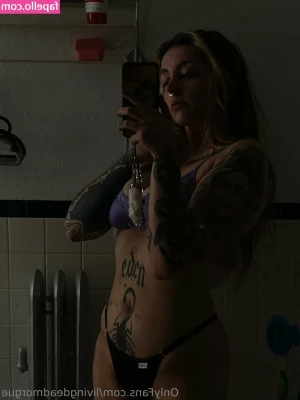 Livingdeadmorgue - Good night    Everyone who has rebill on received closed photos of my