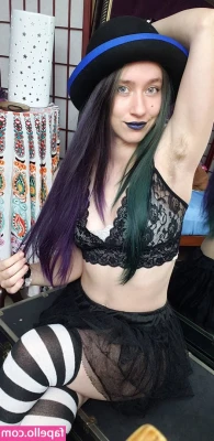 misskittylyn - How I spent my Saturday evening 😊