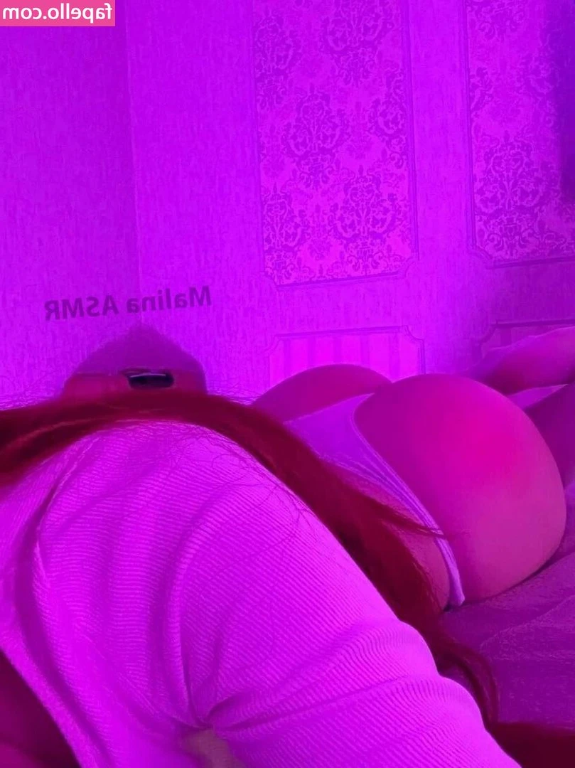 malinaasmr - Somebody slutty is getting his ass pegged with this new toy tonight.