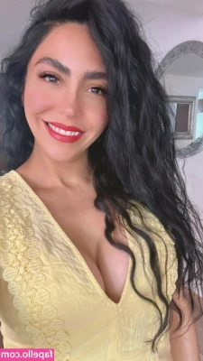 Mayra Rivera [ mayra-rivera ] - Part one of my newest bisexual orgy!!! Featuring @sommerxbrooke,