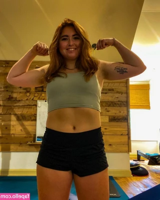 Anna Laflower [ anna-laflower ] - Before I go on my date, I'll allow you to worship my ass...