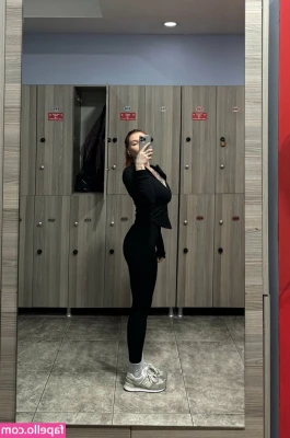 Karina Kherman [ karina-kherman ] - I need something to drink🍷🍻 To be a dr,unken horny
