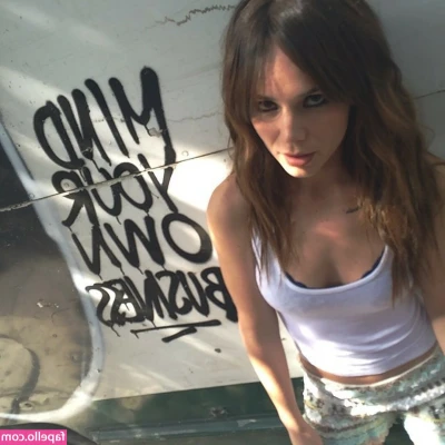 Camila Sodi [ camila-sodi ] - Soooooooooooo I broke the sex machine. Got a new one. Been really