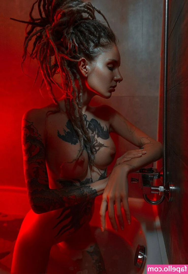 alenagerman - three cumshots all in the same hour. i was very horny~