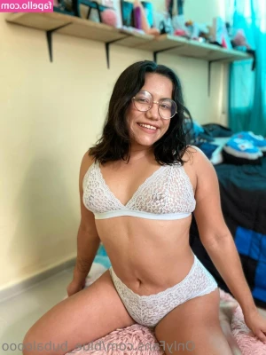 blue_bubaloooo [ blue-bubaloooo ] - POV: let me smother you 🤤
