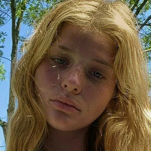 Nelly Van Der Woodsen