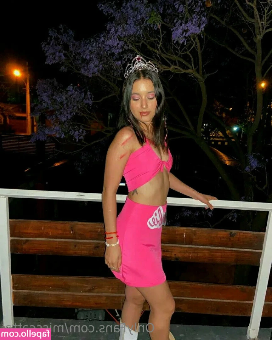 misscatta - Doccia 😜