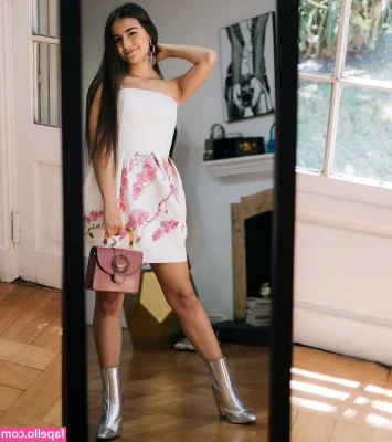 Merly Morello [ merly-morello ] - My fwb just told me he measured the distance of his average
