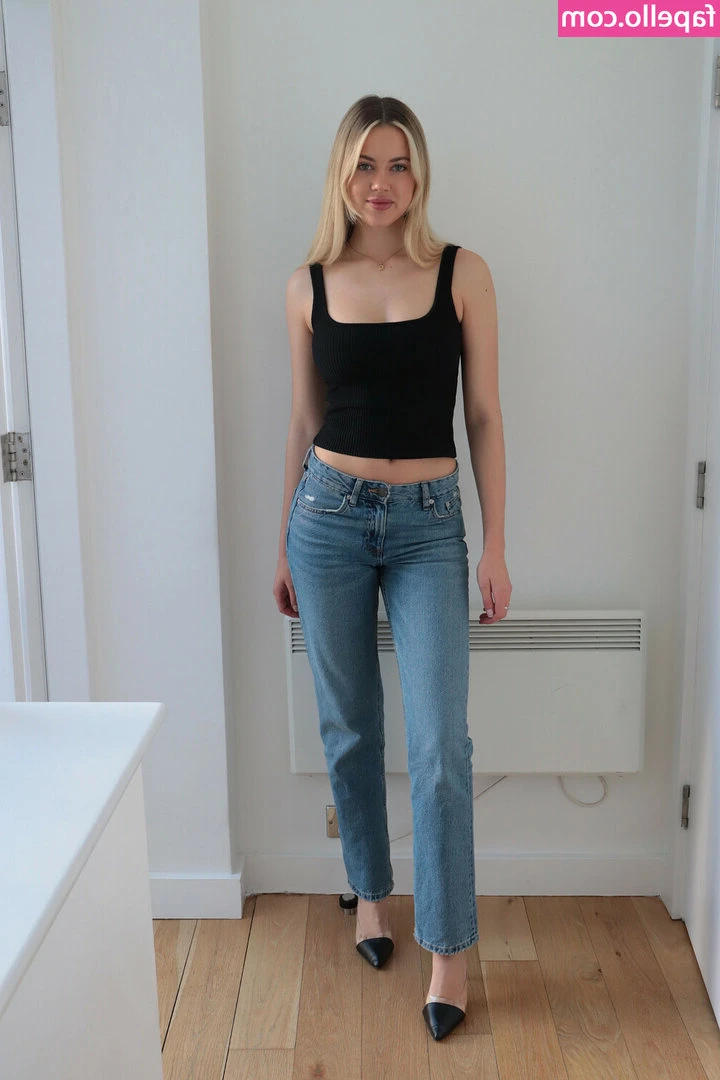 Maia Andrews [ maia-andrews ] - I send you loveeee ❤️❤️💌💌💌