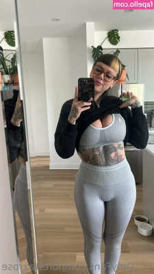 lorettaxrose - Some bts photos of our lil sleepover  At some point we always end up