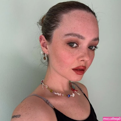 Charlotte Rose Benjamin [ charlotte-rose-benjamin ] - Getting hot and sweaty in the shower is my favourite thing to do