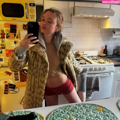 Charlotte Rose Benjamin [ charlotte-rose-benjamin ] - The Almighty ass! 🍑🍑