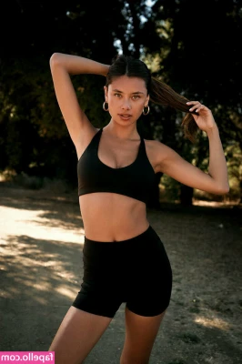 Chloe Hockersmith [ chloe-hockersmith ] - Let's break a sweat 😏🥵