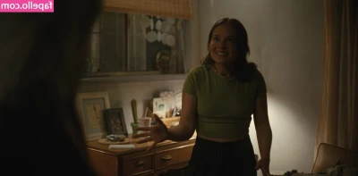 Cailee Spaeny [ cailee-spaeny ] - hello kitty