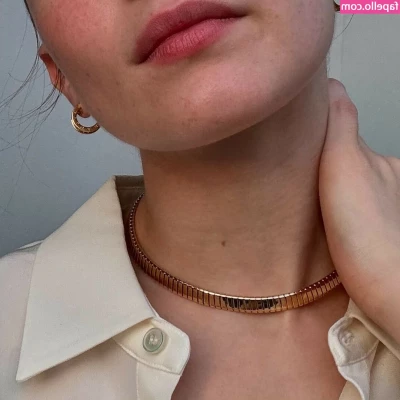 Cailee Spaeny [ cailee-spaeny ] - I m very wet and tight  would you rather finger me  fuck me  or eat