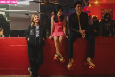 Cailee Spaeny [ cailee-spaeny ] - esperandote ....que me harias?dame like porfi. Waiting for you to do