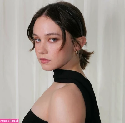 Cailee Spaeny [ cailee-spaeny ] - What do you think about my pussy
