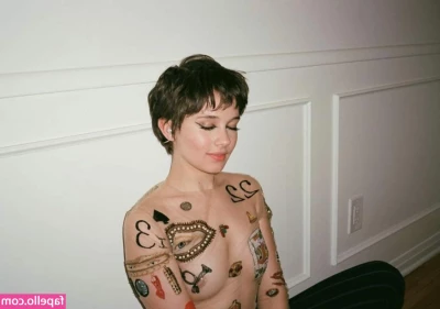 Cailee Spaeny [ cailee-spaeny ] - Had to share Just blow her up
