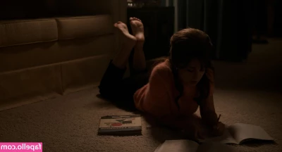 Cailee Spaeny [ cailee-spaeny ] - trying new anal toy    Plenty of ATM and anal penetration in this