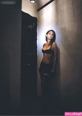 Halle Berry [ halle-berry-1 ] - New Menu