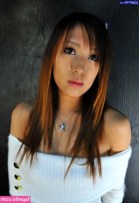 Marisakura - how quickly would you head over if I text you these pics? hehe