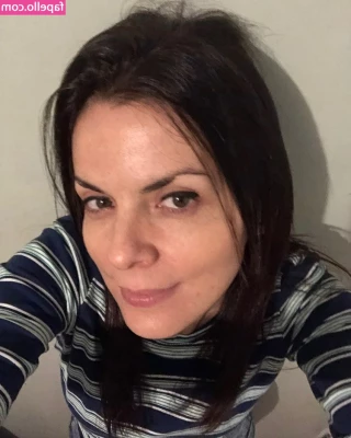 Ale Chavarria [ ale-chavarria ] - Where is my big dicks at ? 🍆 🤤