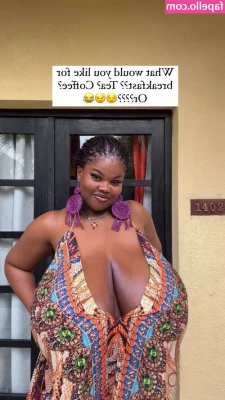 Chioma Lovv [ chioma-lovv-1 ] - Can’t believe it’s my bday in 2 days 🥹 What are you getting