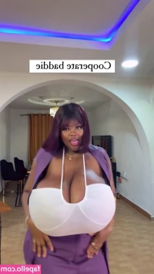 Chioma Lovv [ chioma-lovv-1 ] - Happy Monday loves