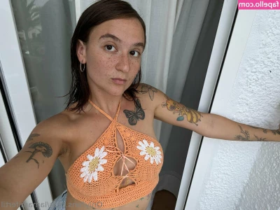 lamamifertil - She got a big booty 💖