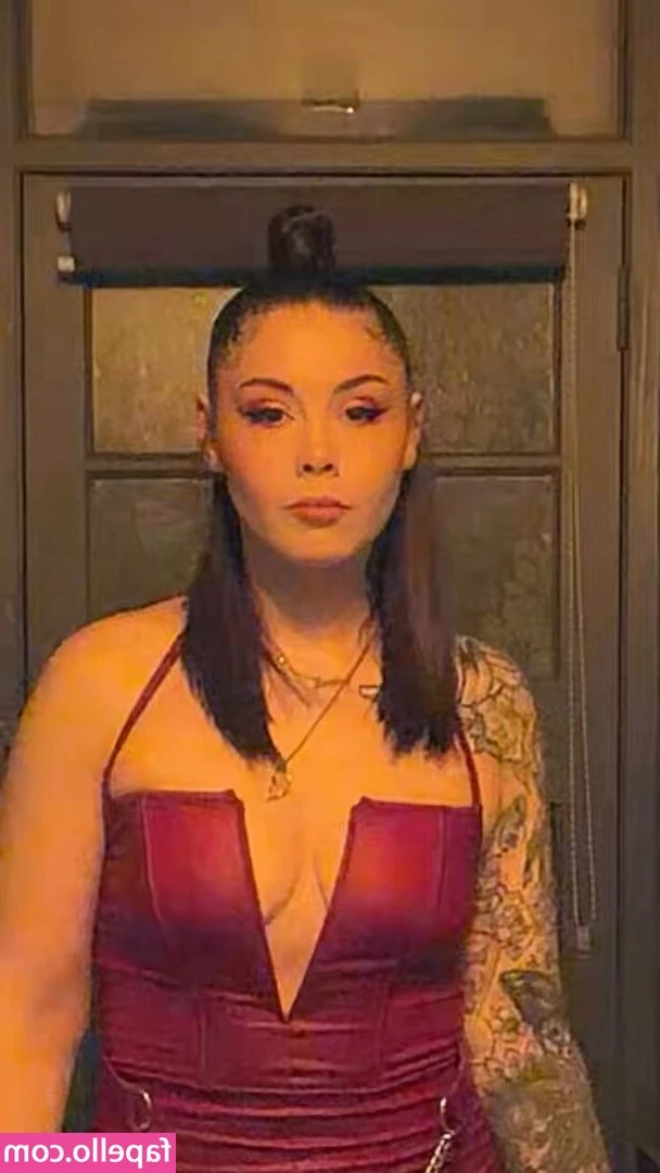 Emilyspice93 - I don’t think you’re ready for this… 🔥 Tip me 35$ for one of