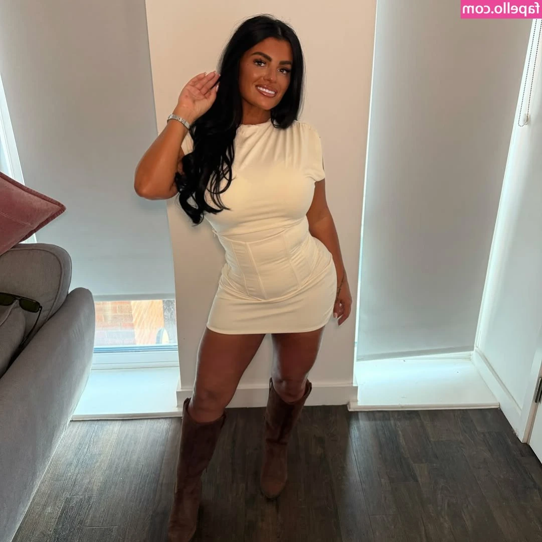 Chelsea Morris [ chelsea-morris ] - You just lay back and watch me bounce my tight pussy on it, daddy