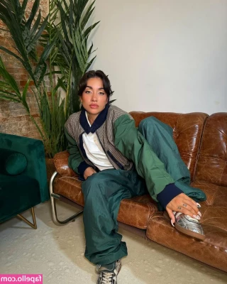 Maria Becerra [ maria-becerra ] - Should try to cum on my feet next time 👅💦