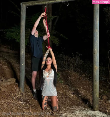 rebelroper - Watch me put this big long dildo in me