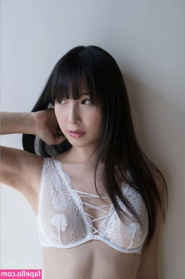 Kawasaki Aya [ kawasaki-aya ] - quieres ver lo que hace esta minita muy picara y juguetona  cuando ve