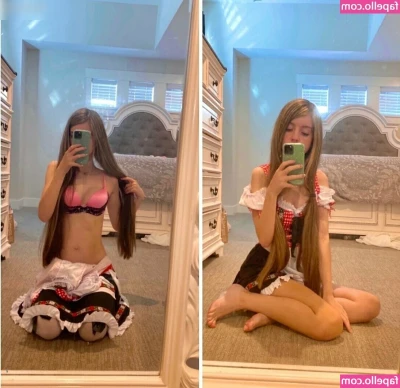 snowie - Sending some topless photos and a 1:22 long video to your DMs