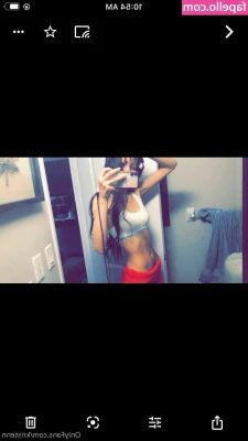 Kristenn - Coming on over for attention  . ❛ ᴗ ❛.
