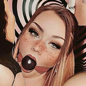 lindaadamsxxx