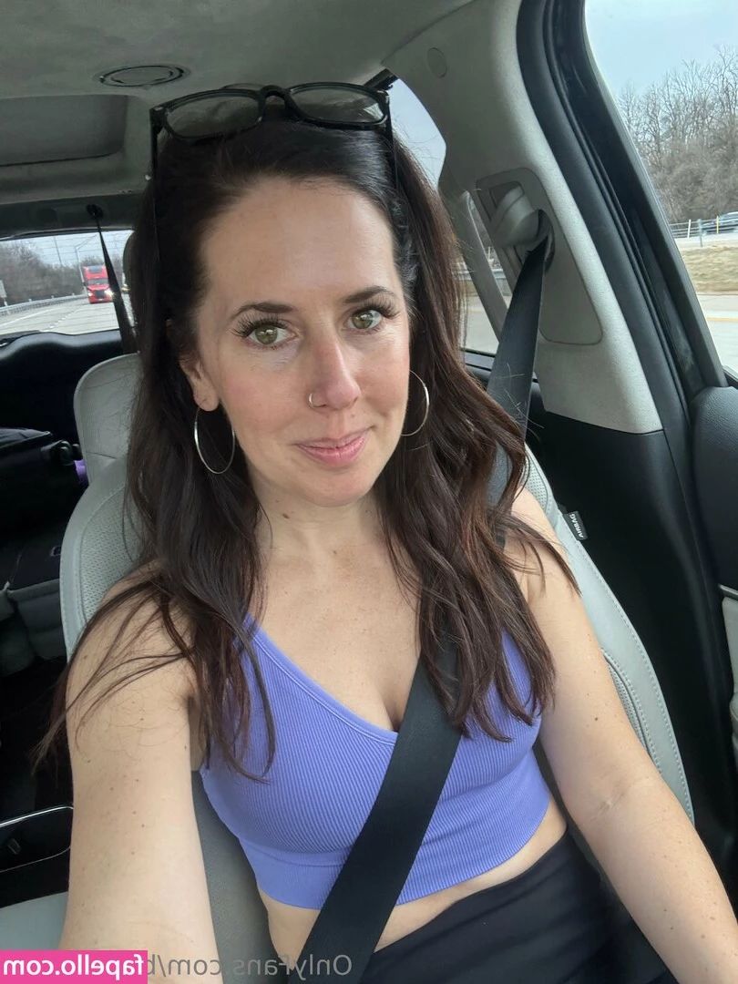 bekahslider - I took all my clothes off to show you my small boobs