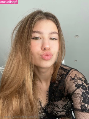 raily_love_u [ raily-love-u ] - Got my eyes on you