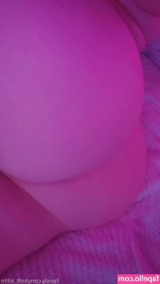 Soft_kittn [ soft-kittn ] - Suck me from behind