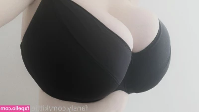 Soft_kittn [ soft-kittn ] - black lingerie is the best right? 🖤​
