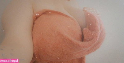 Soft_kittn [ soft-kittn ] - lick my nipple so i don’t have to do it. cum do it for me 🙃