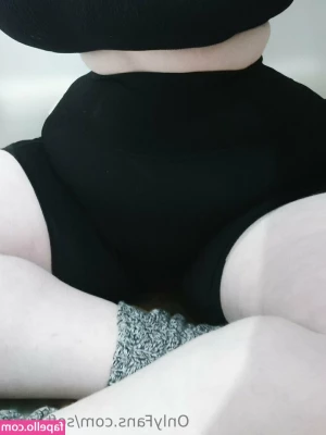 Soft_kittn [ soft-kittn ] - Daddy let me be your slutty little servant