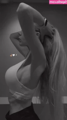 Carla Wiedbrauk [ carla-wiedbrauk ] - Waiting To Get Dicked Down 💦