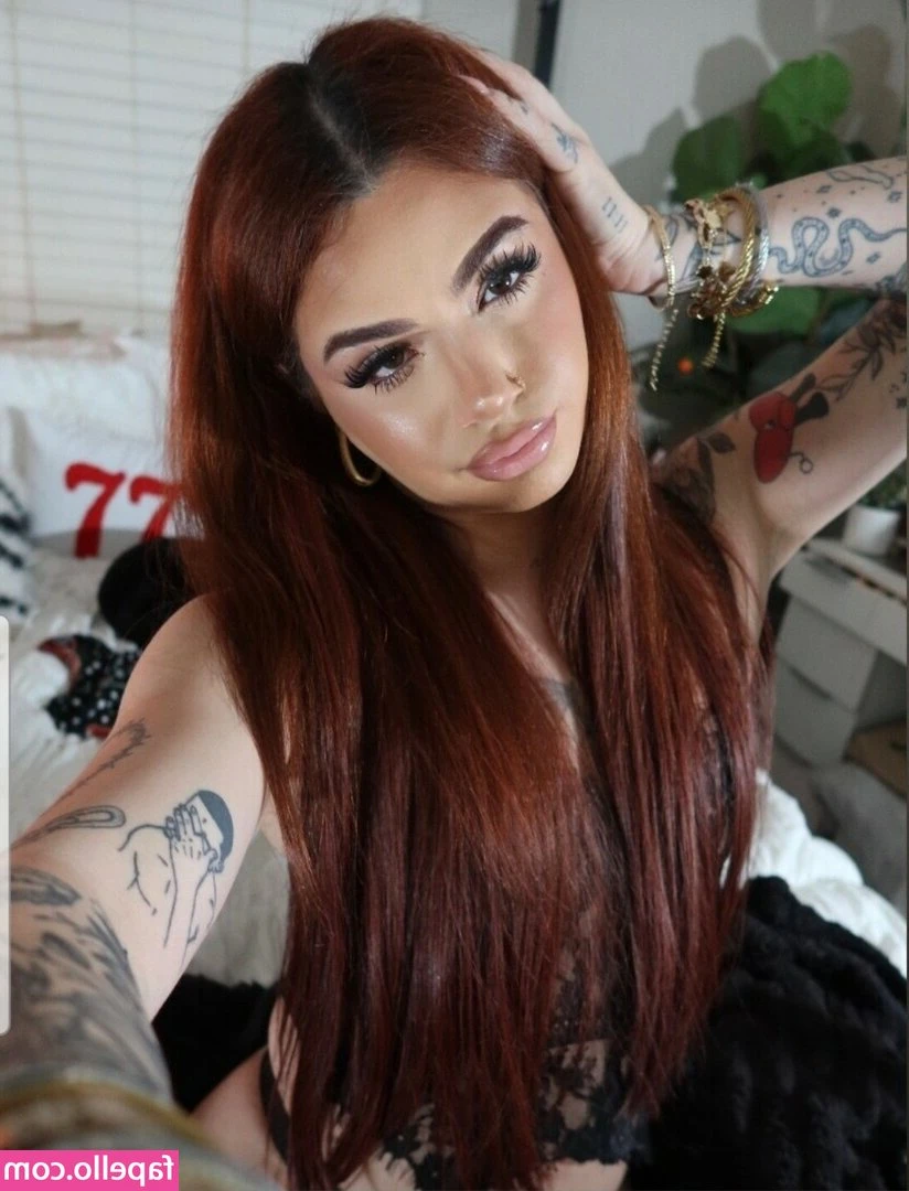 valerividangel - Just some rare booty pics